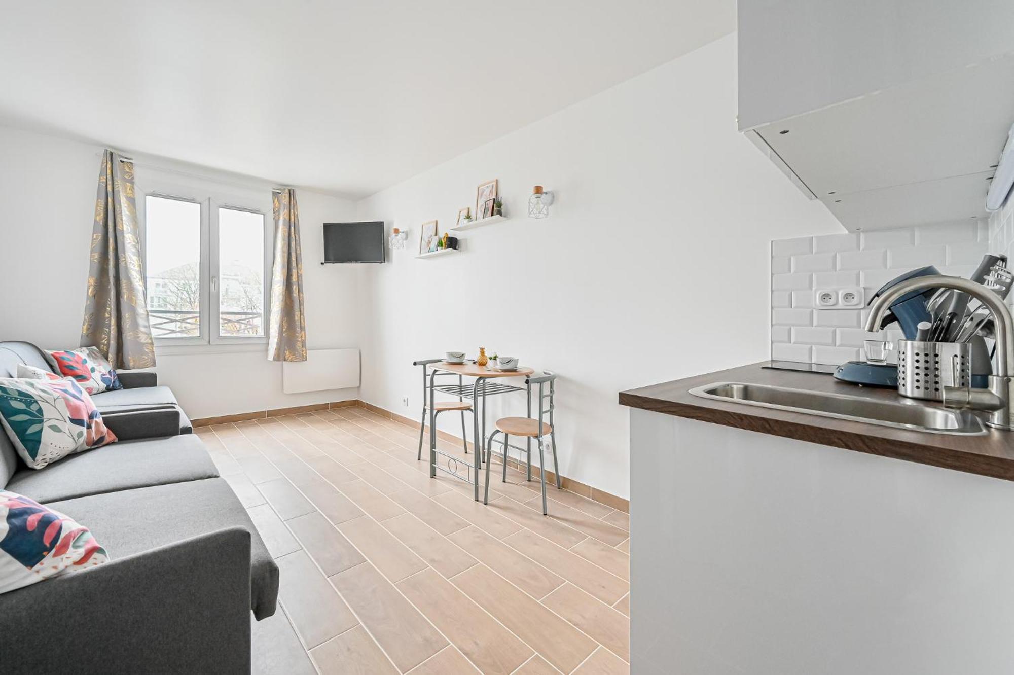 Le Cozybussy - 4 Pers - & Paris - Parking Appartement *
