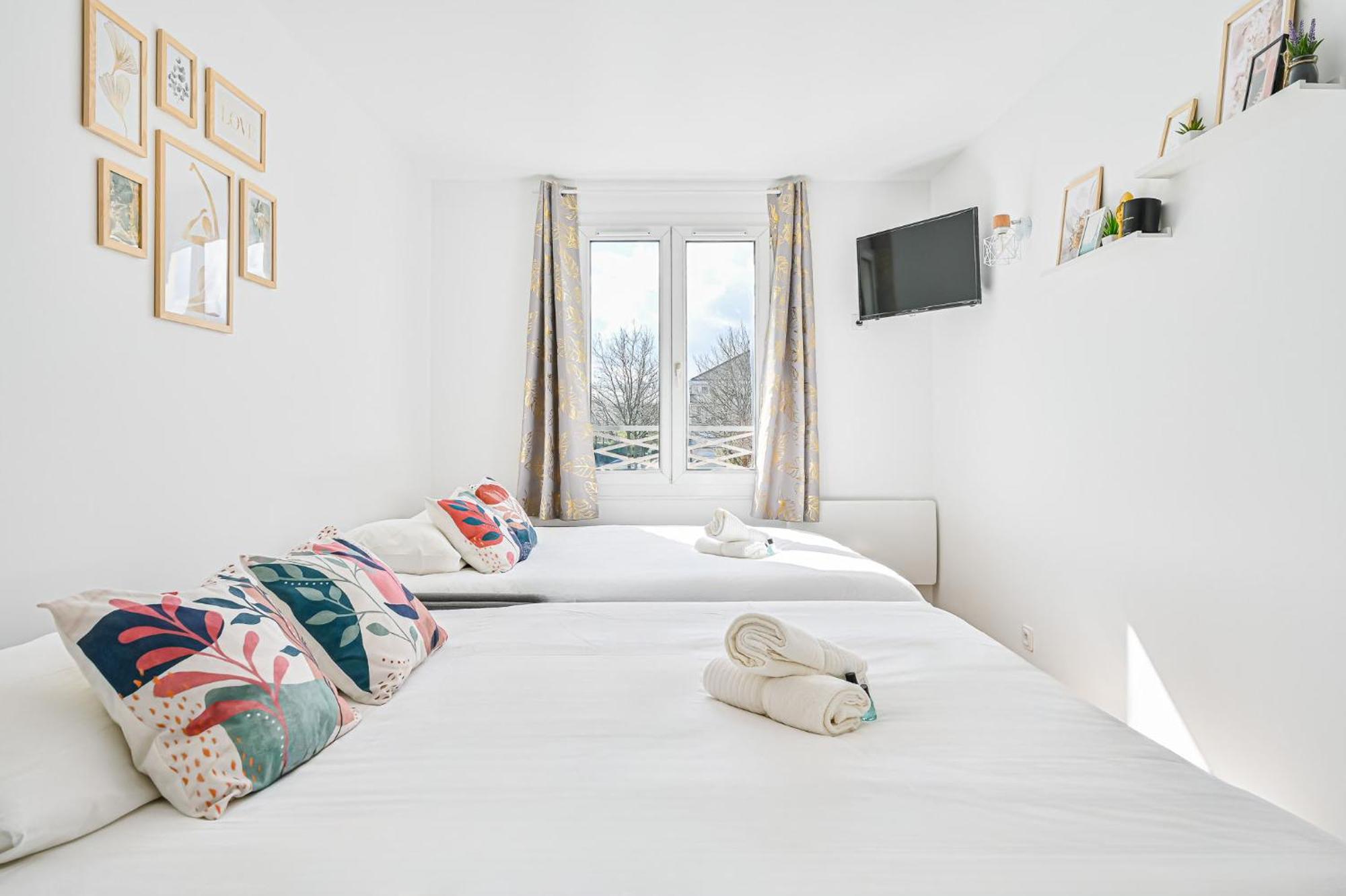 Apartment Le Cozybussy - 4 Pers - & Paris - Parking