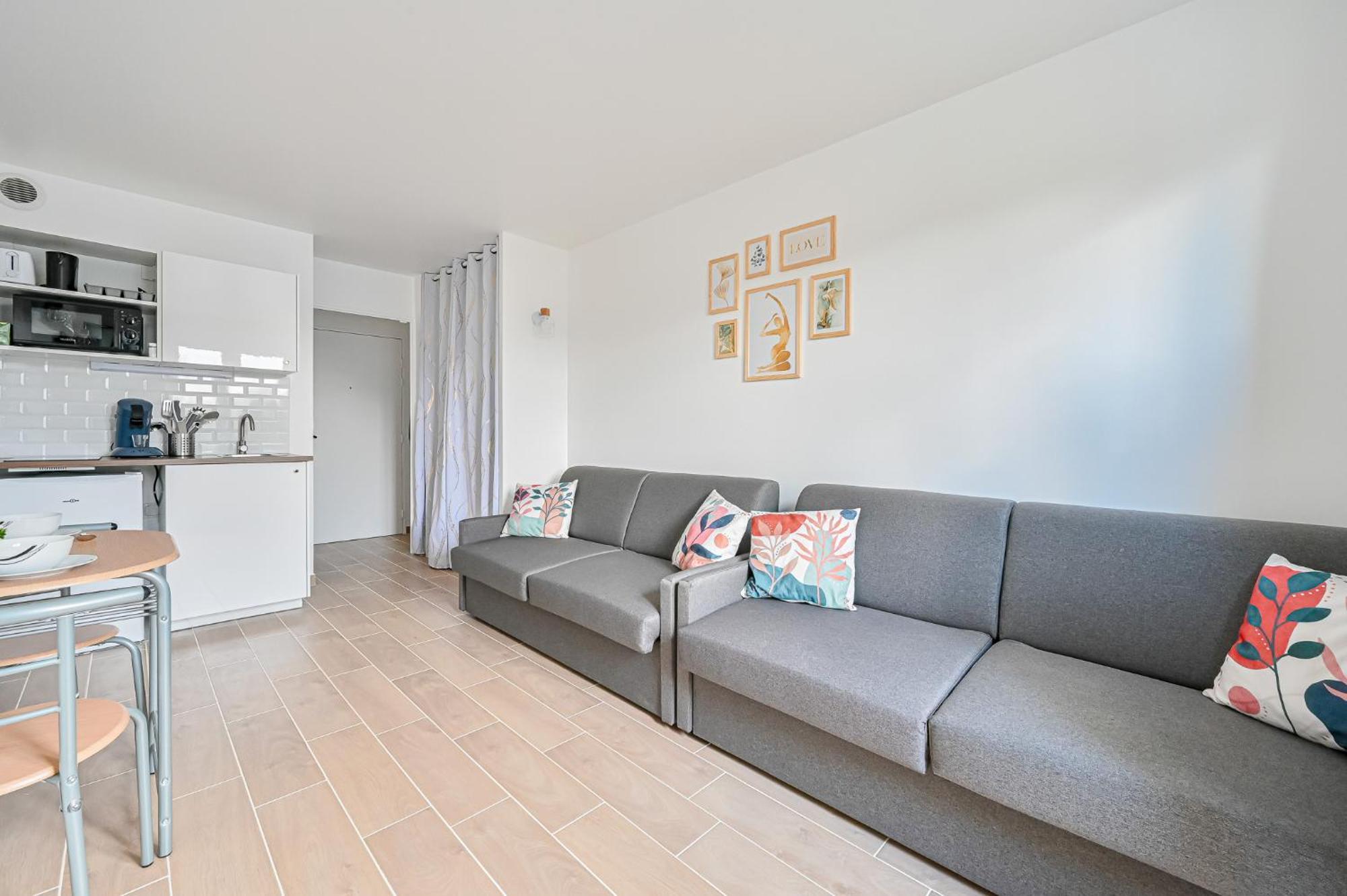 Le Cozybussy - 4 Pers - & Paris - Parking Apartment Bussy-Saint-Georges