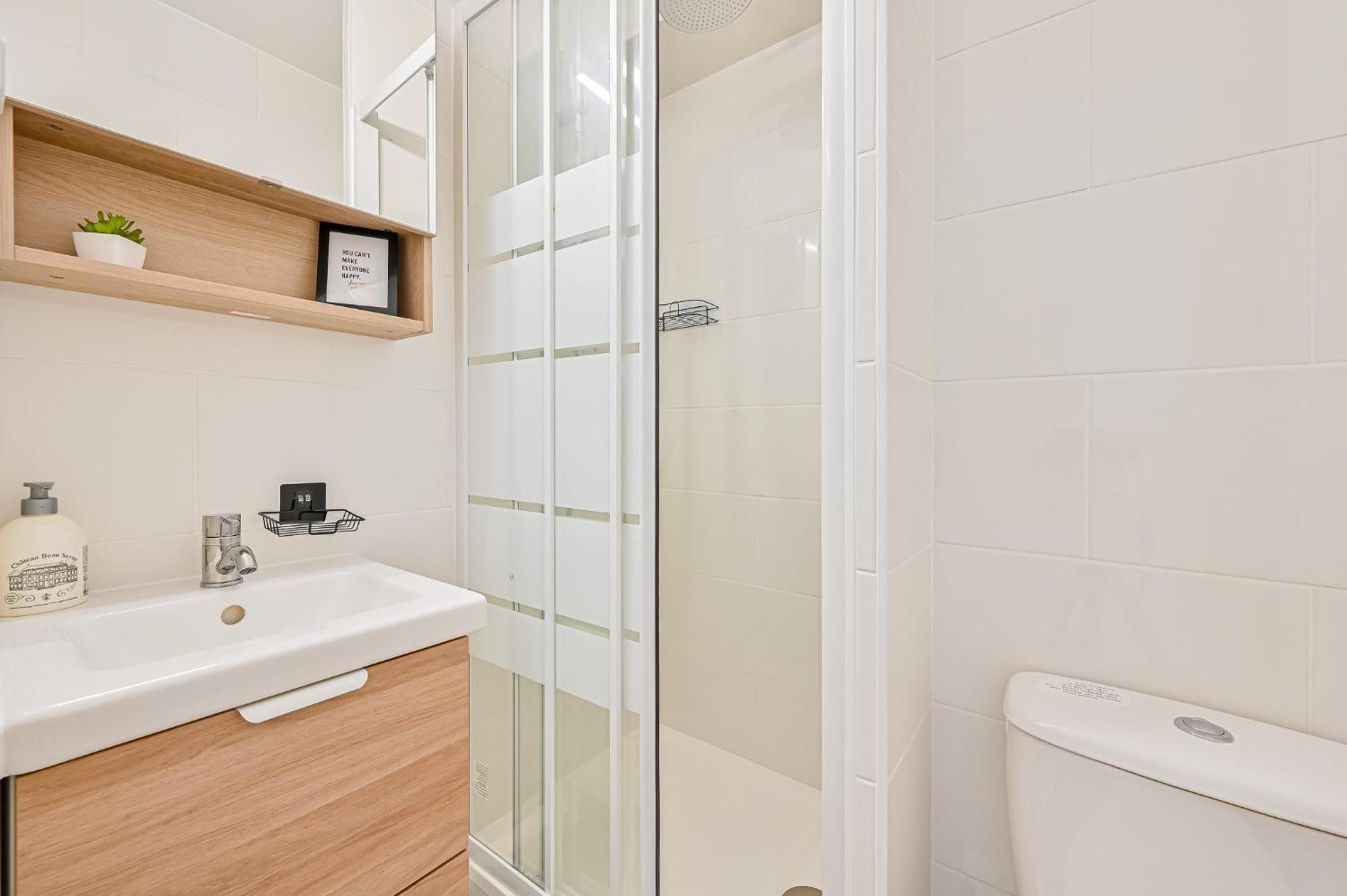 Le Cozybussy - 4 Pers - & Paris - Parking Apartment